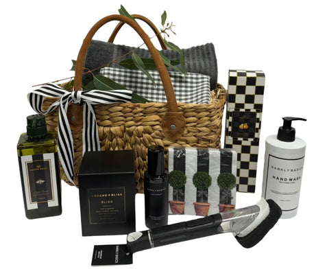 PERFECTLY POSITANO PICNIC BASKET